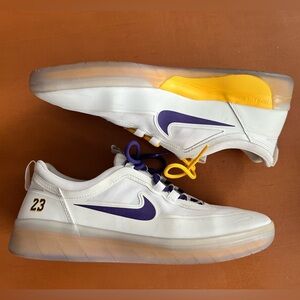 NIKE SB NYJAH FREE 2 x NBA LOS ANGELES LAKERS LEBRON JAMES
DA3439-100 Size 10.5